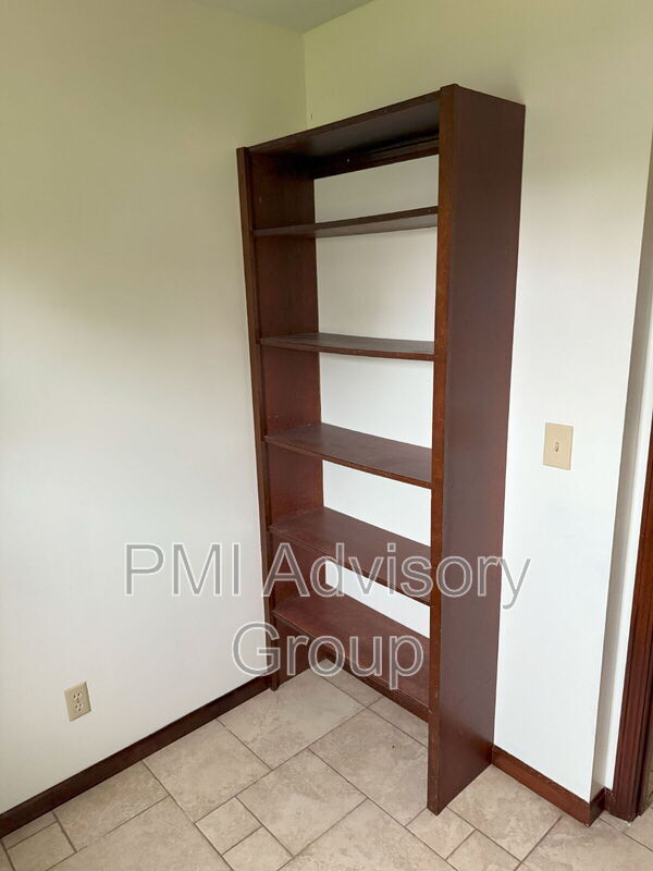 Building Photo - 2525 NW 78th St