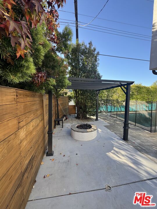 Building Photo - 5515 Ruthwood Dr