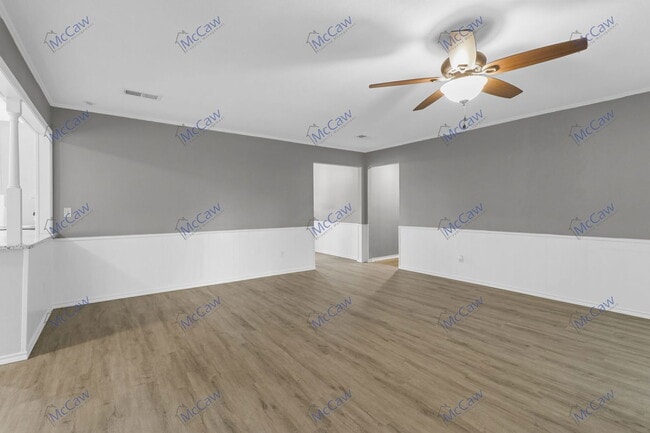 Building Photo - 2908 E Park Blvd