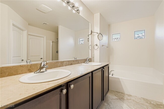 Building Photo - 10933 Mt Pendleton St