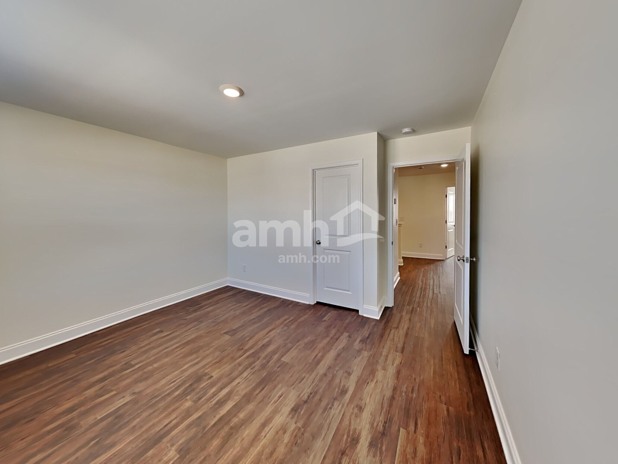 Building Photo - 5305 Virtue Ave