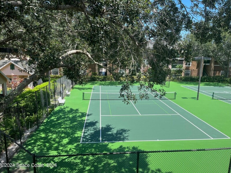 Building Photo - 7667 N Wickham Rd