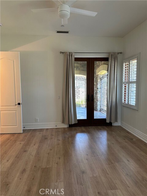 Building Photo - 25351 Mustang Dr