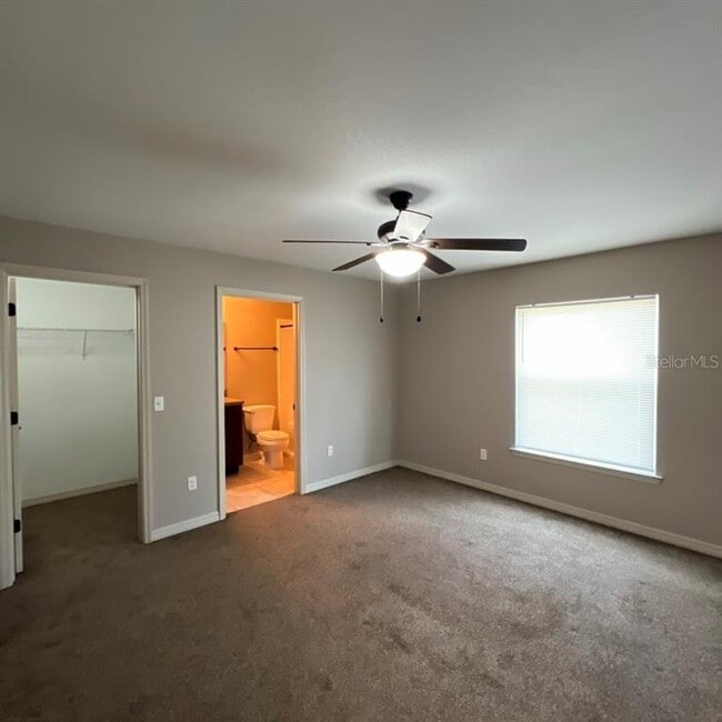 Building Photo - 17150 SW 39th Cir