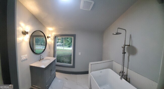 Building Photo - 1285 Dallas Hwy