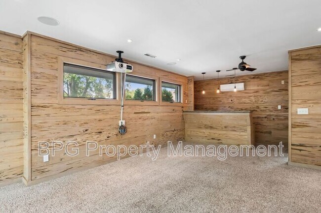 Building Photo - 15 Glenkirk Dr