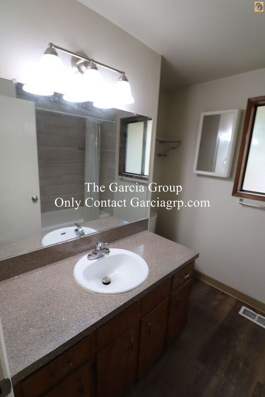 Building Photo - 9585 SW New Forest Dr