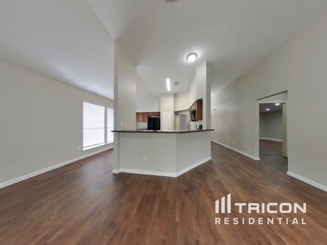 Building Photo - 20058 N Navaho Trail