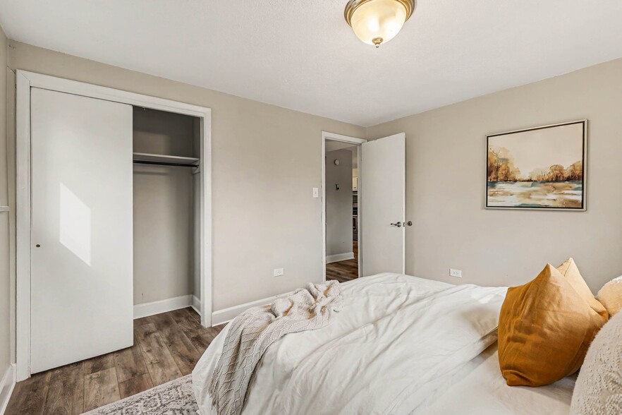 Bedroom 1 - 105 S Meade St