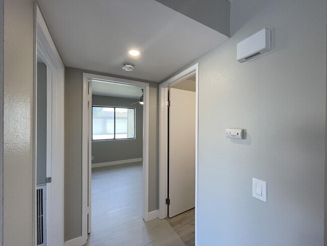 Building Photo - 32200 Cathedral Canyon Dr