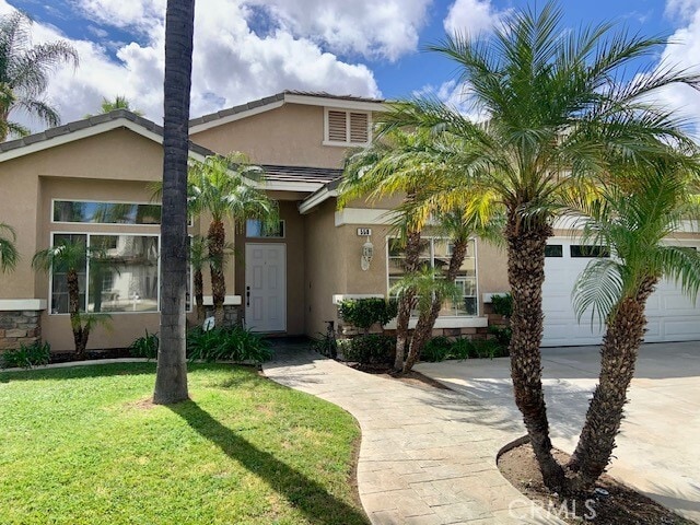 Building Photo - 558 Rembrandt Dr