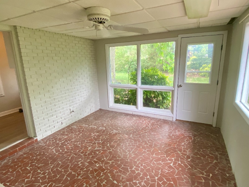 Building Photo - 610 Howell St