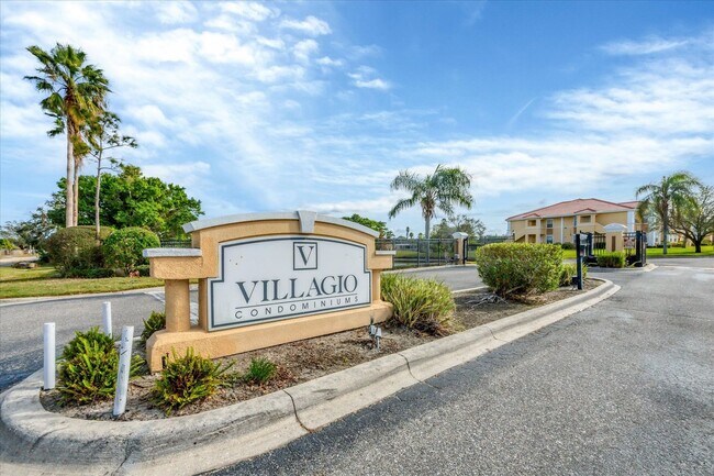 Building Photo - 1015 Villagio Cir