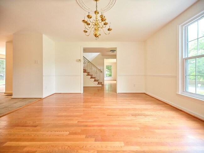 Building Photo - 9124 Copenhaver Dr