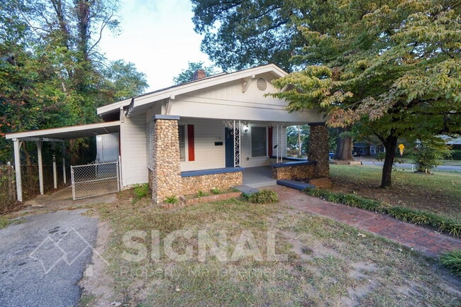 Building Photo - 1194 Birmingham St