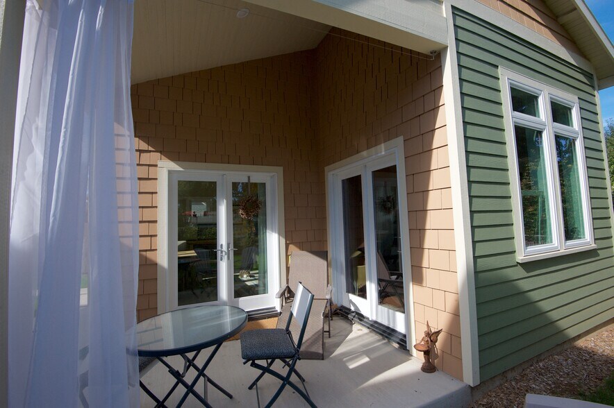 Building Photo - 4239 NE Skidmore St.