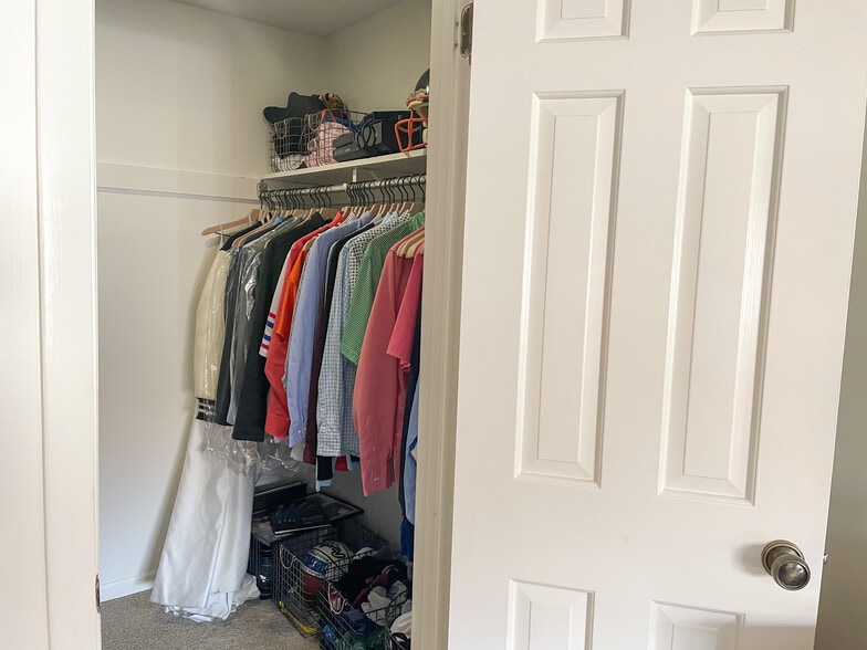 Main bedroom's walk in closet. - 29 Great Wood Ct