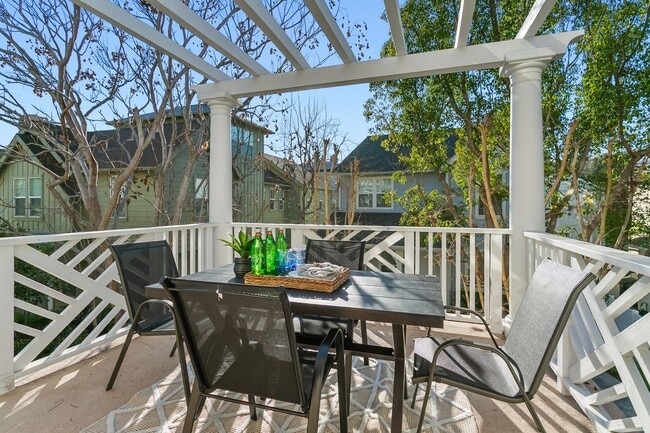 Building Photo - Tri-level Home in Ladera Ranch, now available!