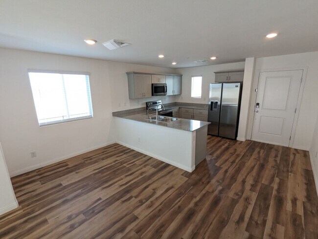 Building Photo - 12103 Mojave Gold Rd