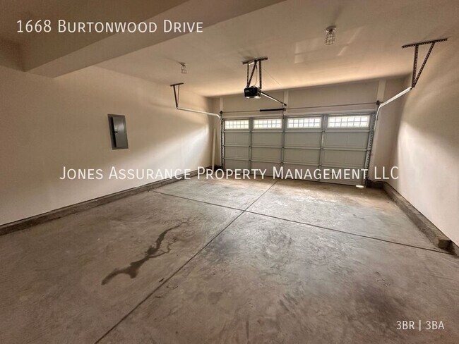 Building Photo - 1668 Burtonwood Dr