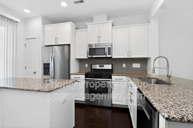 Building Photo - 1614 Pat Garrett St