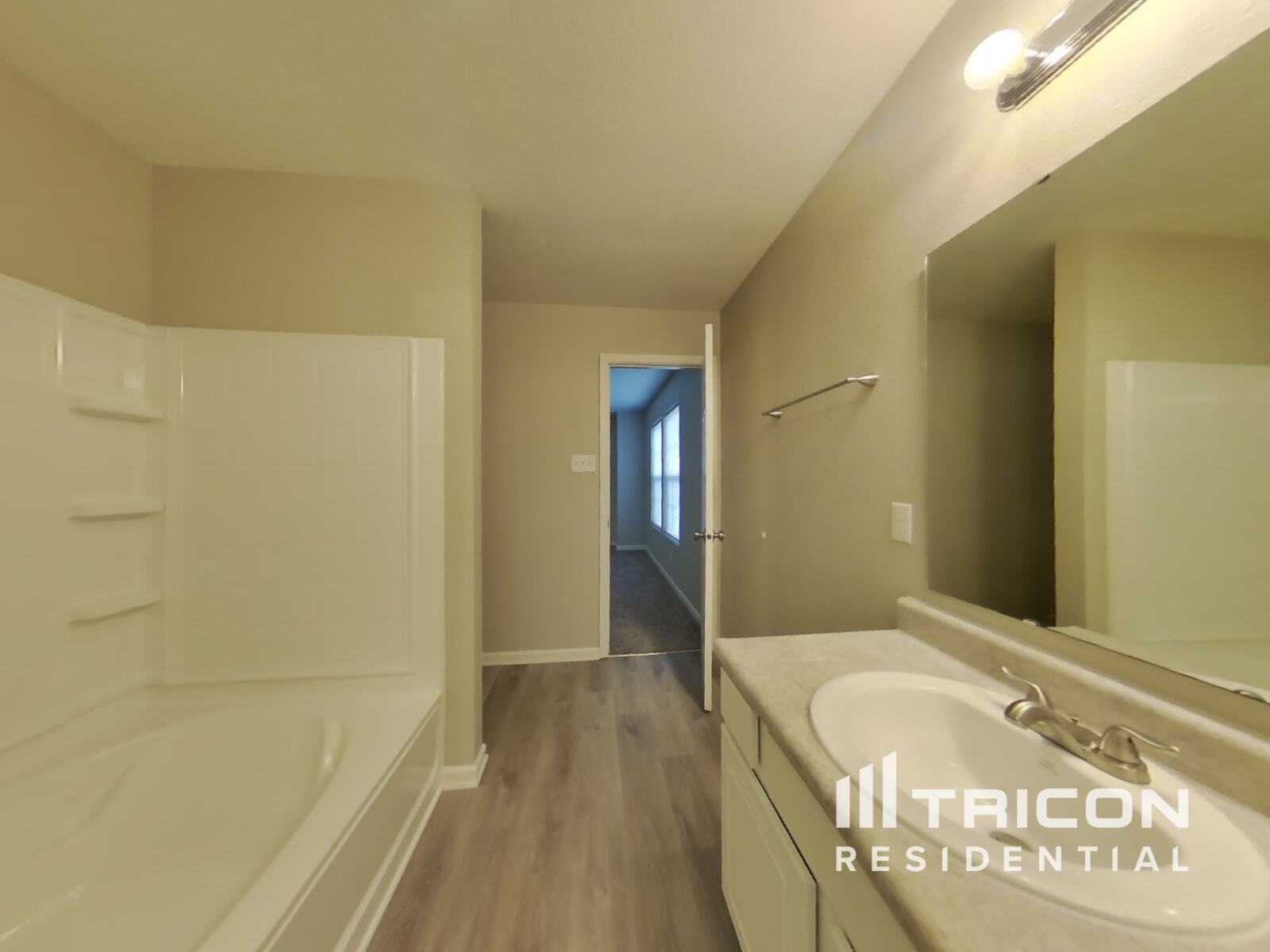 Building Photo - 3032 W Longbranch Dr