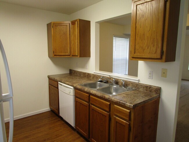 Building Photo - 3538-3540 Prescott Dr.