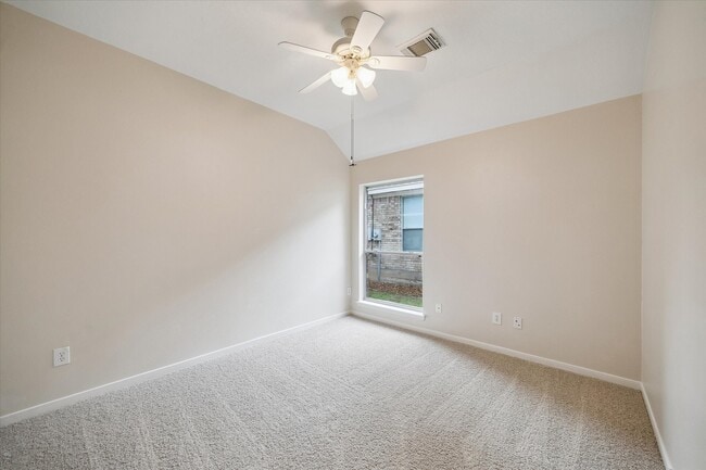 Building Photo - 22 N Holly Laurel Cir