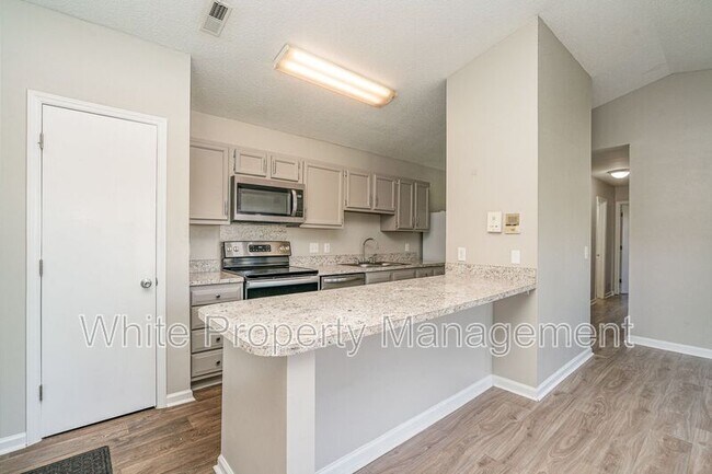 Building Photo - 6165 Meadow Rose Ln