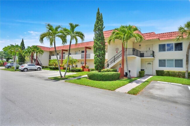 Primary Photo - 8941 S Hollybrook Blvd