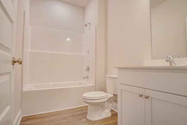 Building Photo - Brand-New 4BR Home in Gaylen Oaks  | Quartz Countertops, 9’ Ceilings, Open Layout | Fenced Backyard