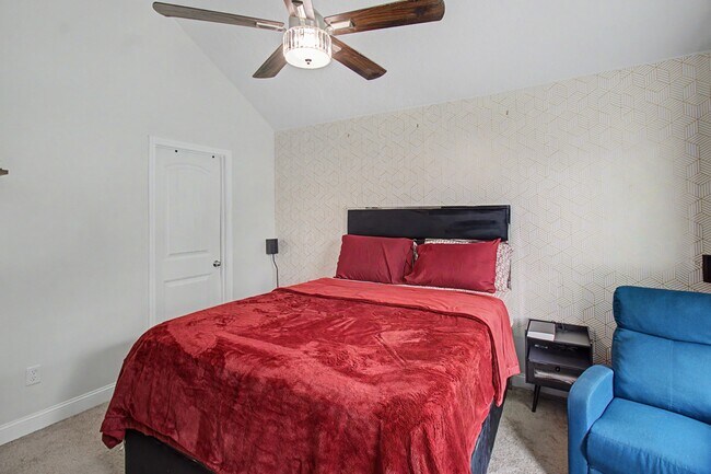 Building Photo - 1223 Cypress Fall Cir