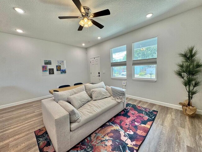 Building Photo - 4409 N 36th St