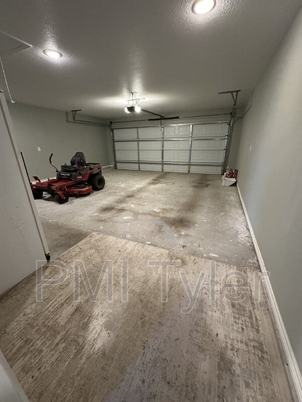 Building Photo - 1109 Engle St