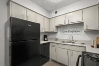 Building Photo - Sumner Estates