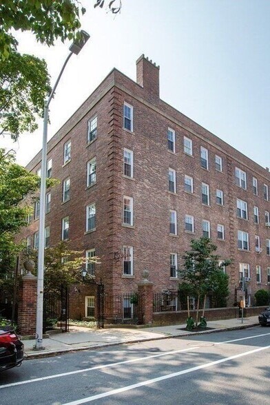 Building Photo - 25 Chauncy St