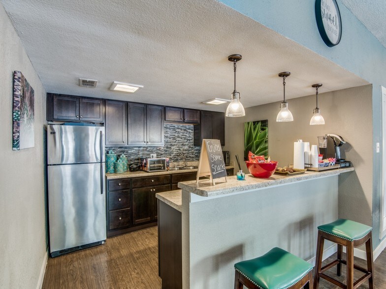 Torino Villas 7626 Callaghan Rd San Antonio TX 78229 Apartment Finder