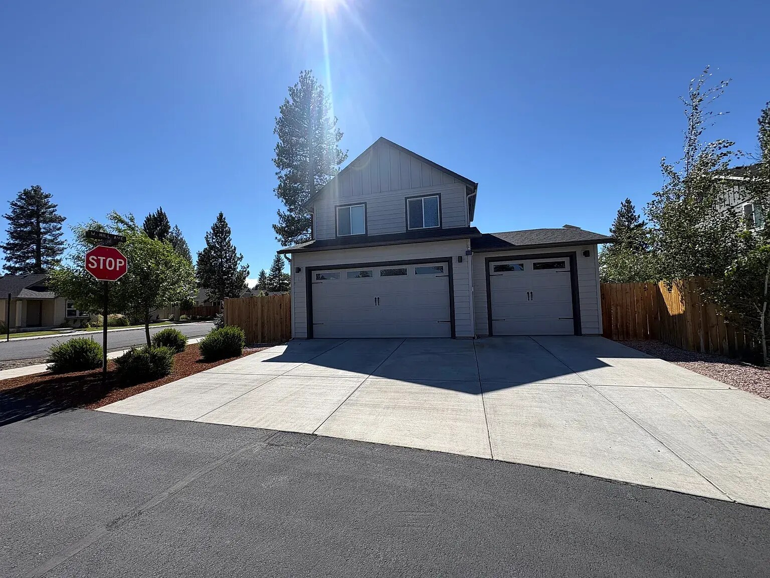 Driveway - 616 N Willitts St