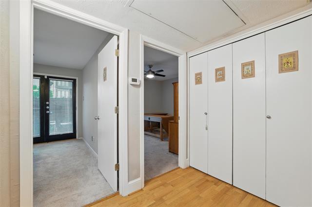 Building Photo - 5934 Sandhurst Ln