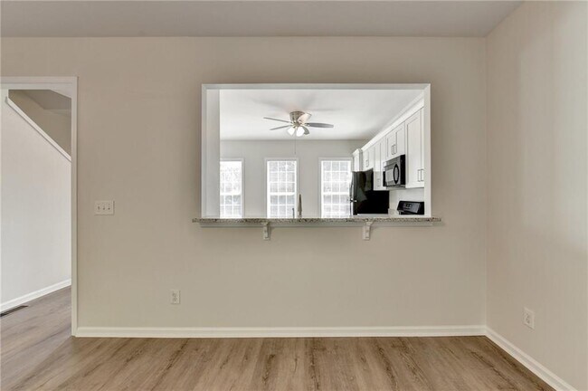 Building Photo - 2026 Merrimont Way