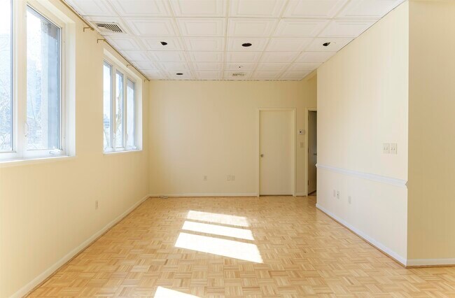 Building Photo - 75 Liberty Ave