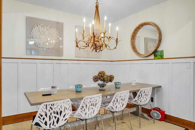 Building Photo - 203 Da Gullah Way