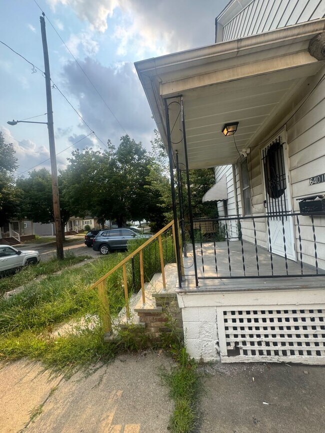 Building Photo - 6401 Gertrude Ave