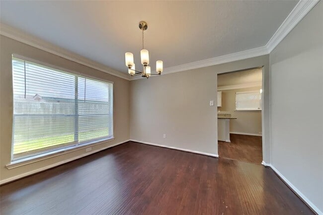 Building Photo - 2916 Tower Bridge Ct