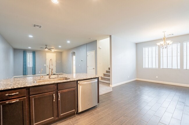 Building Photo - Verrado Living - 4 Bedrooms & 3 Baths!