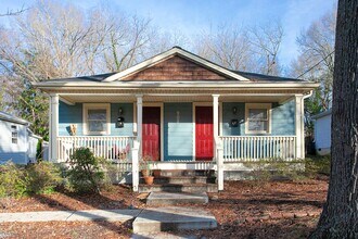 Building Photo - 908 Onslow St
