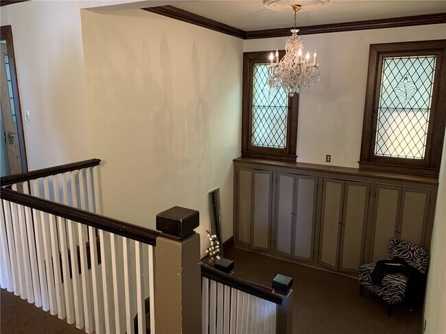 Building Photo - 57 Calumet St