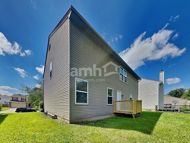 Building Photo - 930 Delhi Dr