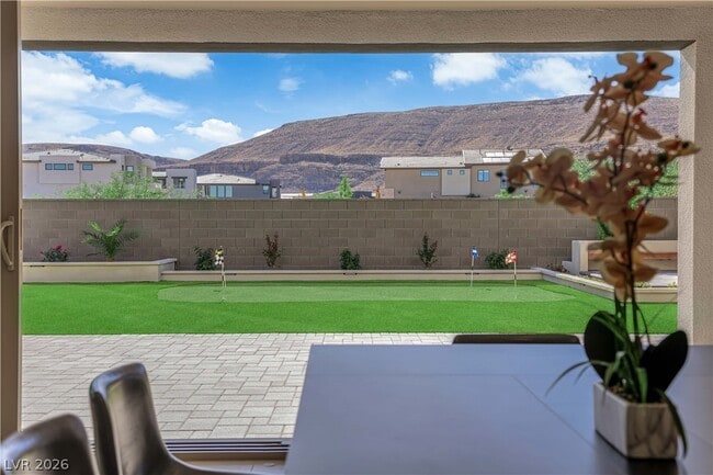 Building Photo - 10663 Stone Ledge Ave