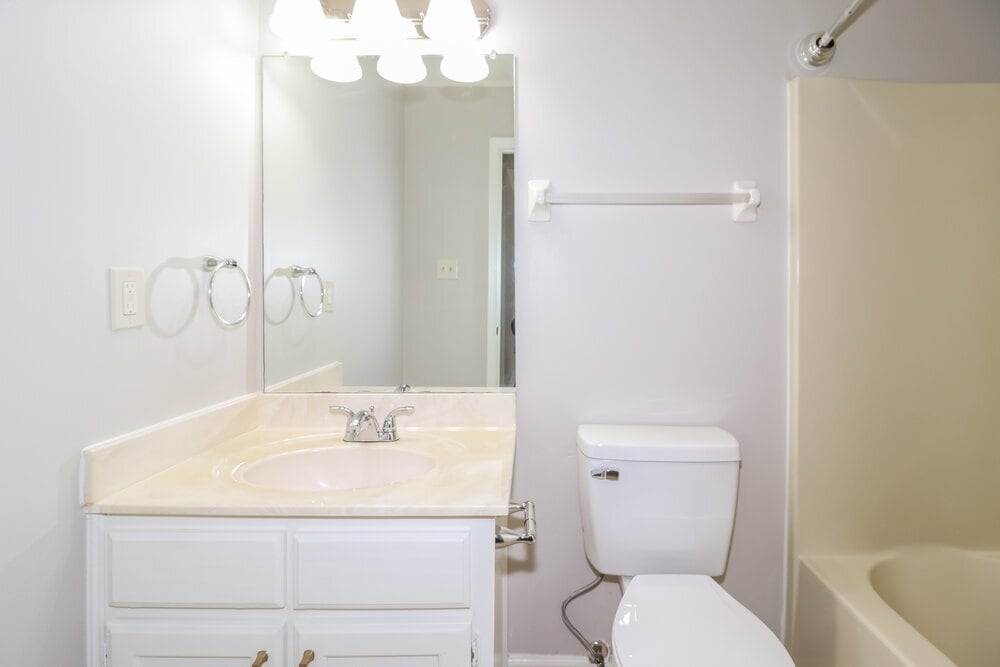 Building Photo - 6888 Skylar Mill Ave